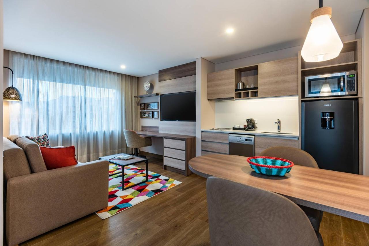 Residence Inn By Marriott โบโกตา ภายนอก รูปภาพ